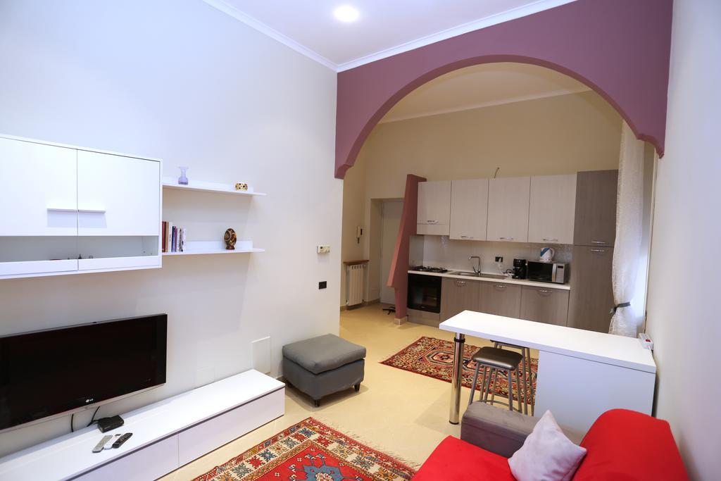 Cammarano 12 Home Napoli Cameră foto